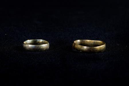 <b>Par de alian�as</b>